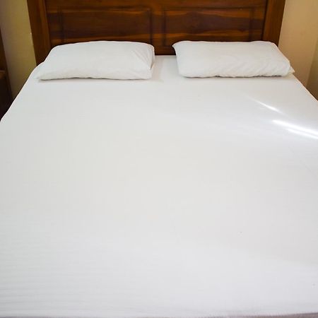 Yoho Adhikarana Mawatha Hotel Colombo Luaran gambar