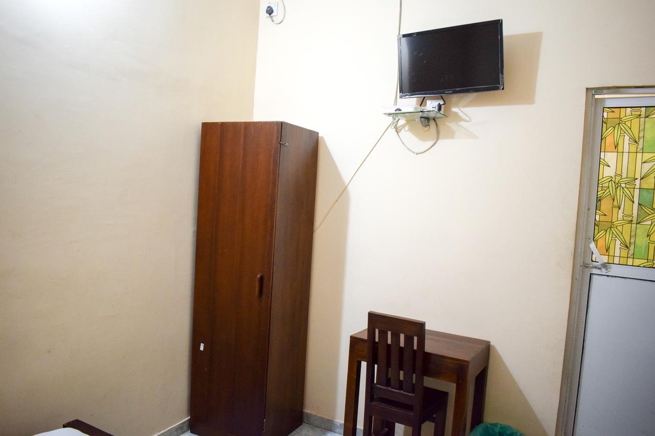 Yoho Adhikarana Mawatha Hotel Colombo Luaran gambar