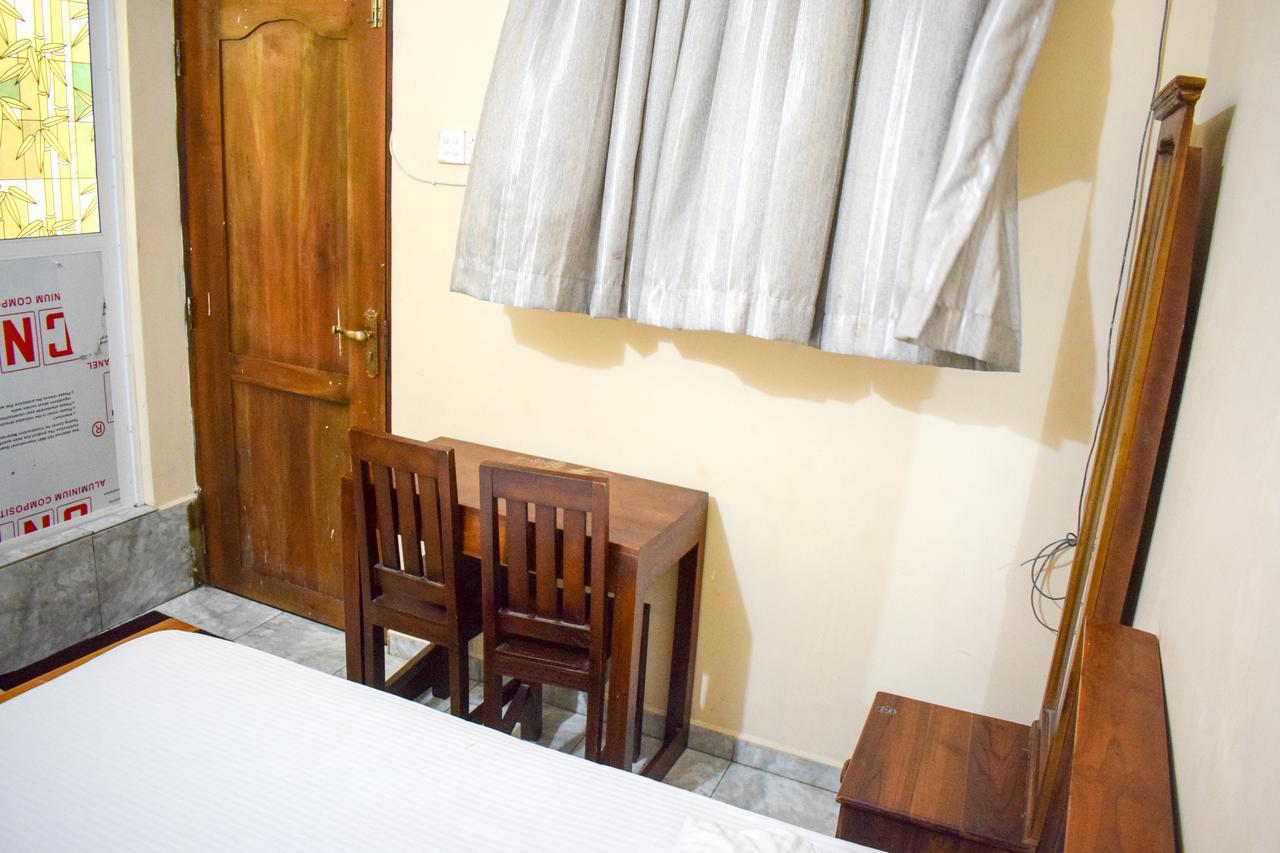 Yoho Adhikarana Mawatha Hotel Colombo Luaran gambar