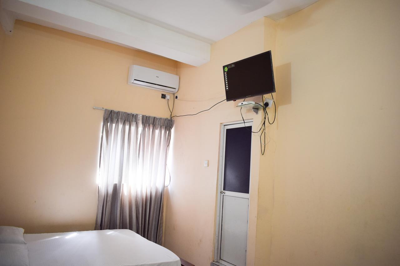 Yoho Adhikarana Mawatha Hotel Colombo Luaran gambar
